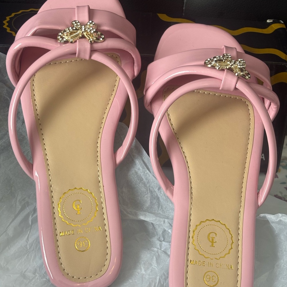 Elegant Pink Women's Sandals